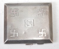 Lot 457 - A Geo.V. silver pocket cigarette case having...