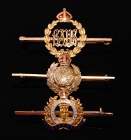 Lot 416 - A Suffolk Regiment 9ct gold and enamelled bar...