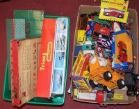 Lot 137 - A collection of assorted boxed and loose...