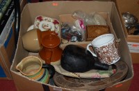 Lot 583 - A box of mixed effects to include; glass wine...
