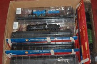 Lot 590 - A box of cased model steam engines