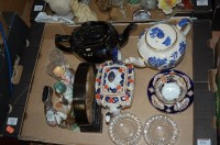 Lot 631 - A box of mixed effects to include three...