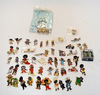 Lot 509 - A small collection of assorted enamelled and...