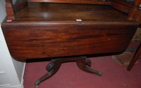 Lot 1420 - An early 19th century mahogany drop leaf...