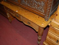 Lot 1430 - A Victorian pine round cornered three drawer...