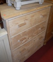 Lot 1467 - A pine chest of four long drawers, width 81cm