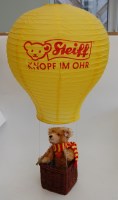 Lot 1538 - A Steiff teddy-bear 'Ballon Fahrer' (hot air...