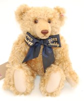 Lot 1527 - A Steiff Centenary teddy-bear 2002, No.670985,...