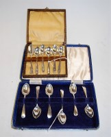 Lot 208 - A cased set of six George VI silver teaspoons...
