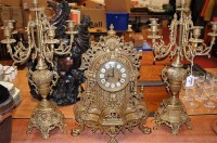 Lot 94 - A French style brass cased mantel clock having...