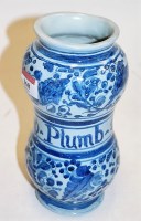 Lot 168 - An antique Italian Alborello Tuscany vase...