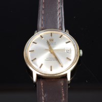 Lot 430 - A gents Tissot Seastar 7 Visodate 9ct gold...