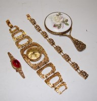 Lot 503 - A small collection of costume jewellery to...