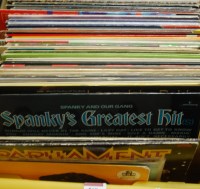 Lot 560 - A collection of mixed records to include Elvis...