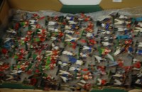 Lot 592 - A collection of mainly plastic mixed scale...