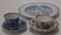 Lot 167 - A 19th century Chinese export blue and white...