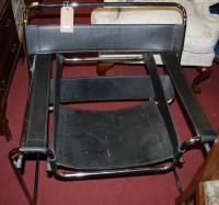 Lot 1292 - A tubular chrome and black leather Wassily...