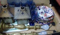 Lot 34 - A box of miscellaneous items to include...