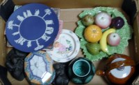 Lot 55 - A box of miscellaneous china to include early...