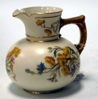 Lot 140 - A circa 1900 Worcester porcelain jug decorated...