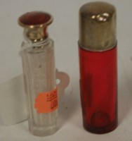 Lot 250 - An early 20th century ladies dressing table...