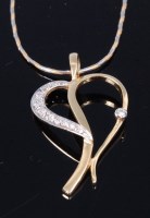 Lot 319 - An 18ct two-colour gold neck chain with...