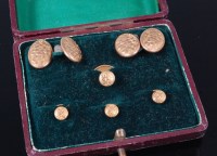 Lot 322 - A cased 9ct gold collar stud set with...