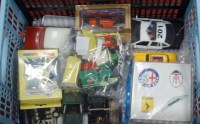 Lot 114 - A collection of assorted modern issue diecast...