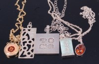 Lot 367 - Assorted silver and gilt metal chains and...