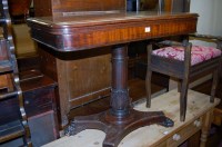 Lot 1433 - A circa 1830 mahogany, rosewood crossbanded...