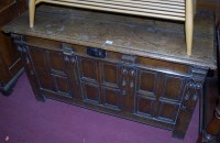 Lot 1194 - An early 18th century joined oak coffer,...