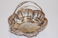 Lot 208 - A George V silver sweetmeat dish, of pierced...