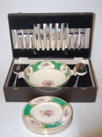 Lot 93 - A boxed 1930s Myott Dorothy pattern fruit set,...