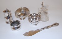 Lot 275 - A George V pierced silver bonbon dish by...
