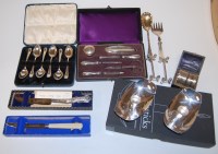 Lot 290 - An early 20th century ladies leather cased and...