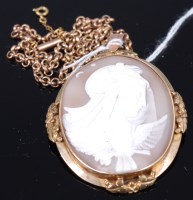 Lot 336 - A circa 1900 carved shell cameo brooch...