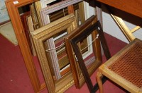 Lot 1074 - Assorted picture frames to include; gilt gesso...