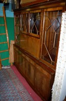 Lot 1176 - A reproduction mahogany lounge unit