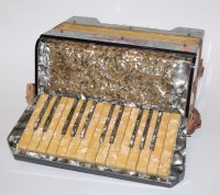 Lot 129 - A Geraldo Italian piano accordion in fitted...