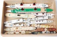 Lot 1253 - 13 various white metal and plastic 1/1200th?...