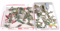 Lot 1280 - 2 trays of mixed Lead and Hollowcast military...