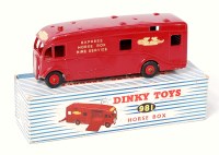 Lot 2044 - Dinky Toys, 981, 'British Railways' horsebox,...