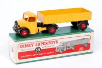 Lot 1957 - Dinky Toys, 521 Bedford articulated lorry,...