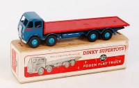 Lot 2044 - Dinky Toys No.502 Foden Flat Truck, 1st type...