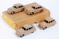 Lot 2061 - Dinky Toys Trade Box 40E 6x Standard Vangaurd...