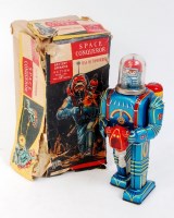 Lot 3200 - Daiya (Japan) tinplate and battery operated...