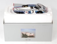 Lot 2634 - Auto Art Models 1/18th scale model of a...