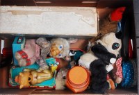 Lot 3239 - Collection of mixed tinplate and battery...