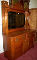 Lot 1443 - An Edwardian walnut mirrorback sideboard, w.138cm