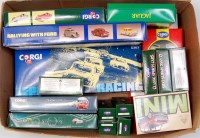 Lot 2692 - 12 assorted boxed Corgi Classics diecast...